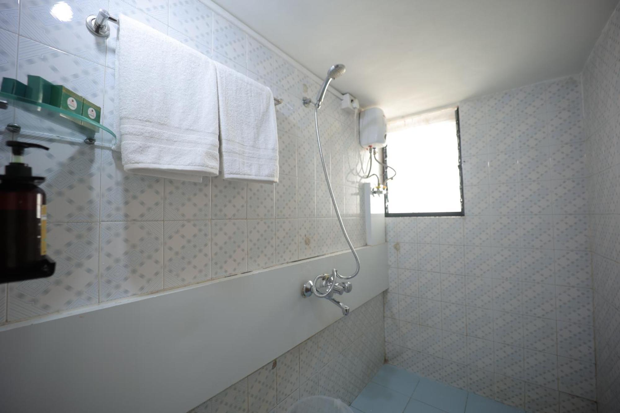 The Byke Studio Pure Veg Apartment, Thane Ngoại thất bức ảnh